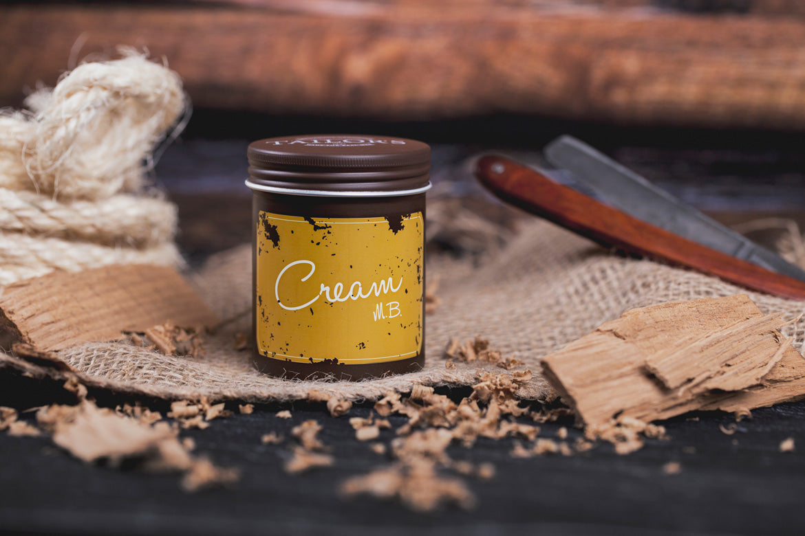 TAILORS Cream