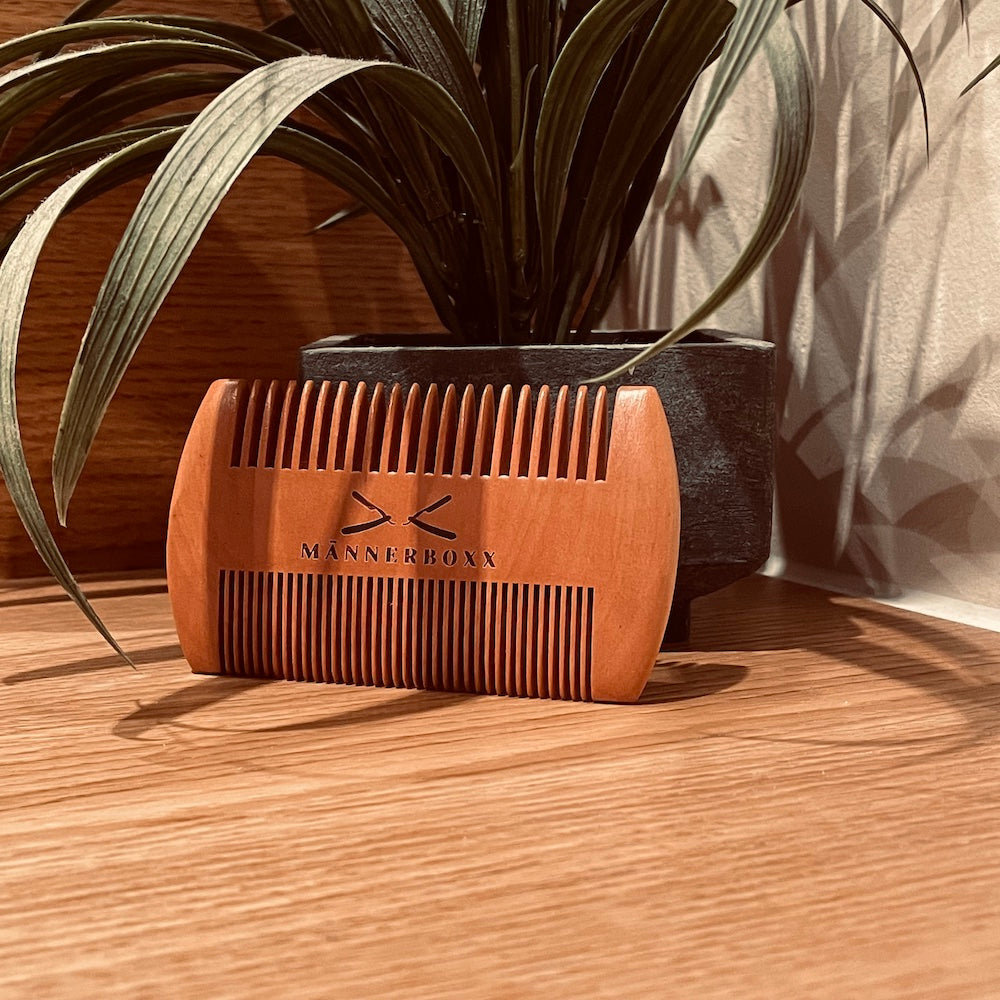 Beidseitiger Bartkamm